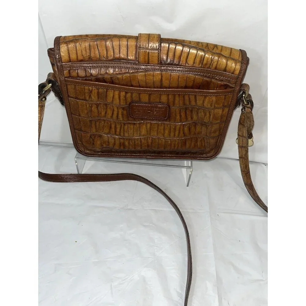 Vintage Dooney Bourke Croc Embossed Leather Cat Eye Flap Bag MADE IN USA_5